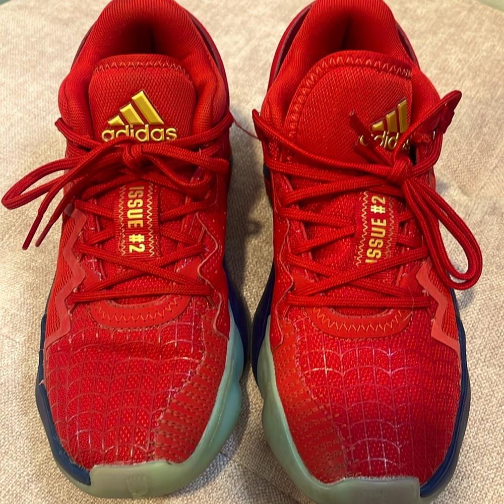 Adidas Issue #2 Sneaker Marvel Edition